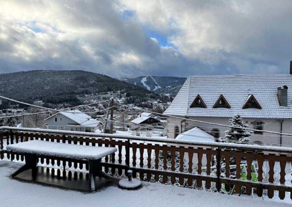 Appartement La Galerie De Meme Gérardmer Екстериор снимка